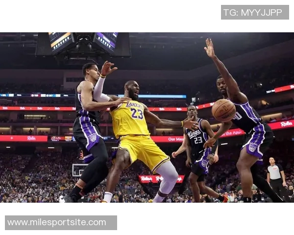 老詹助攻无失误展现团队价值17投仅4中却不减其领袖风范