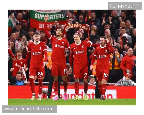 利物浦7-0曼联特别漫画发布双红会精彩瞬间尽在安菲尔德